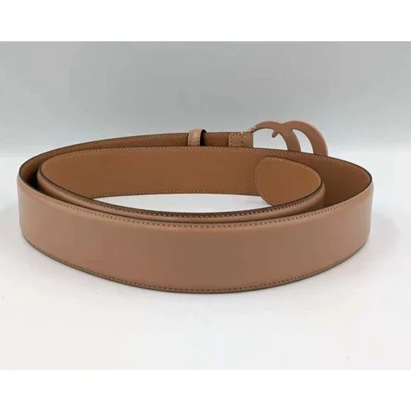 Gucci Azalea Calfskin Enamel Monochrome GG 40mm Belt Camelia  display picture 1